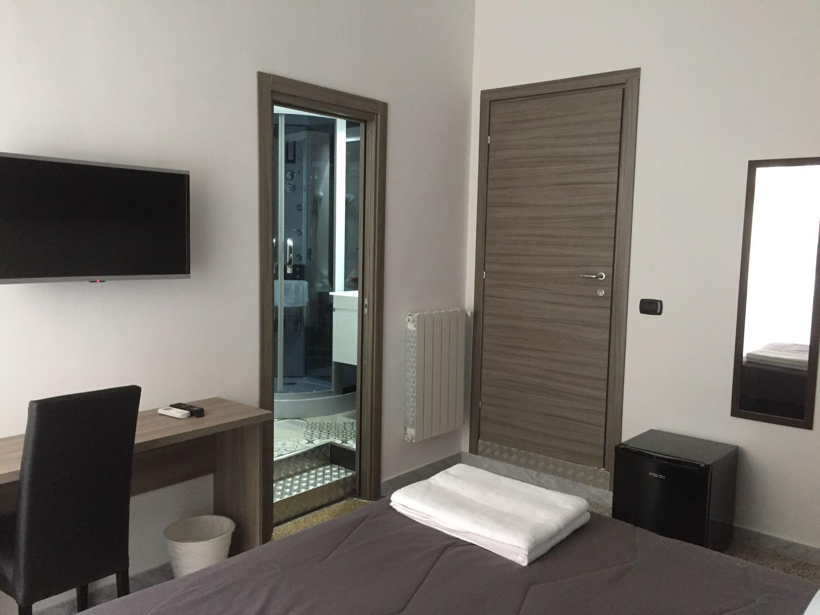 Mb95 - Mezzocannone Luxurious Bed&Breakfast Napoli Ngoại thất bức ảnh